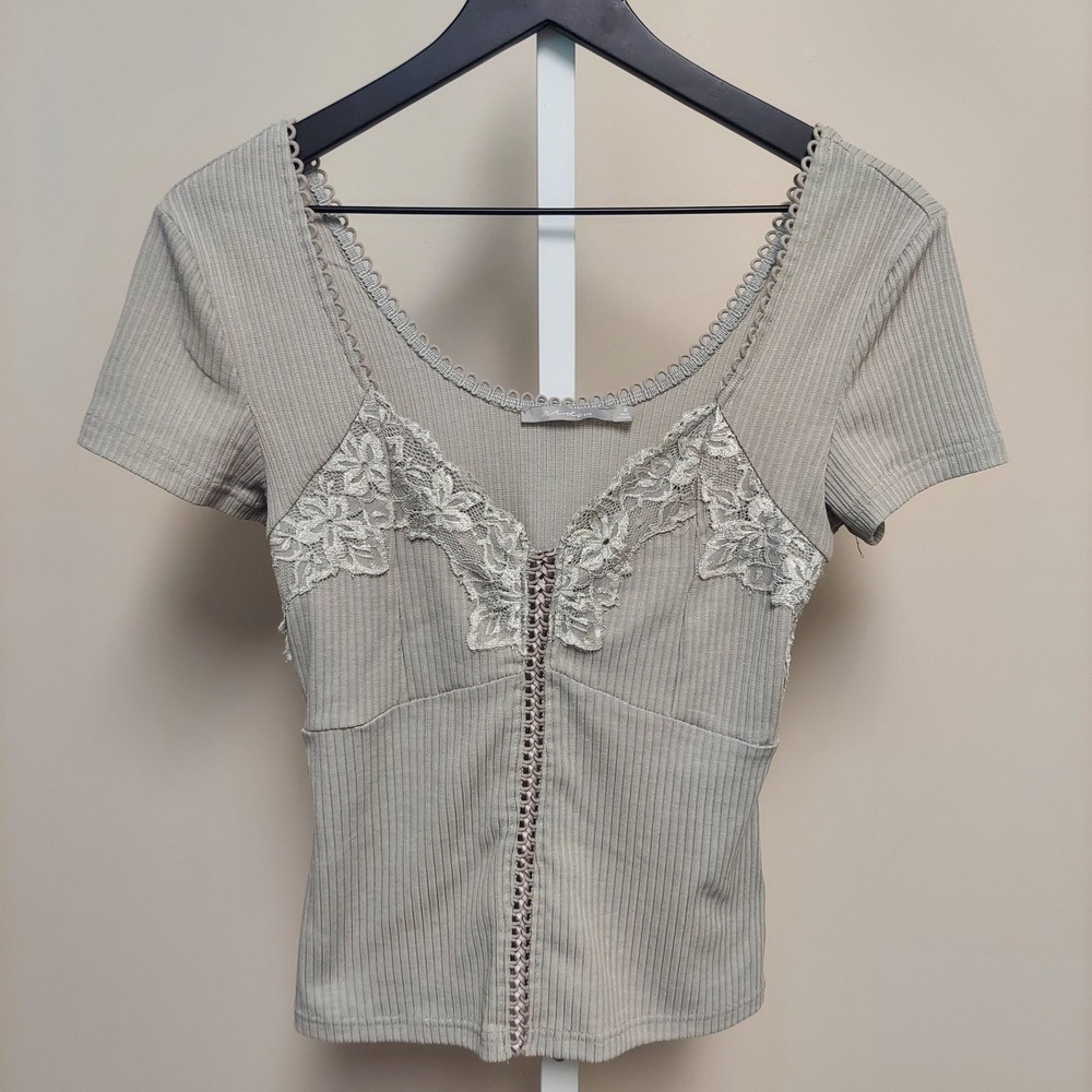 Y2K BKE Ribbed Lace Trim Ribbed Top S Coquette Cottagecore Fairycore Soft GIrl